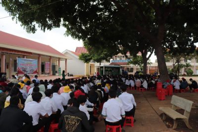 Thư viện lưu động ánh sáng tri thức – Ngày hội đọc sách